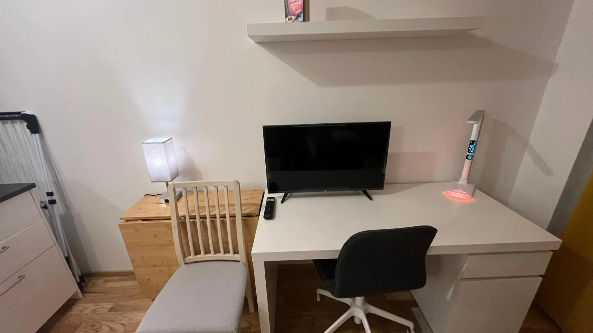 New Business Apartment Nr.21 드레스덴 0*,